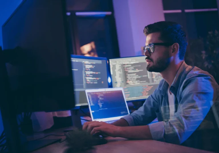 اچھی زندگی گزارنے کے لیے TECH کی مہارتیں سیکھنے میں اپنا وقت لگائیں۔